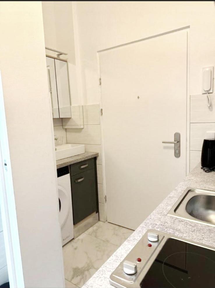 Cozy Studio In Ottakiring Area Wien Exteriör bild